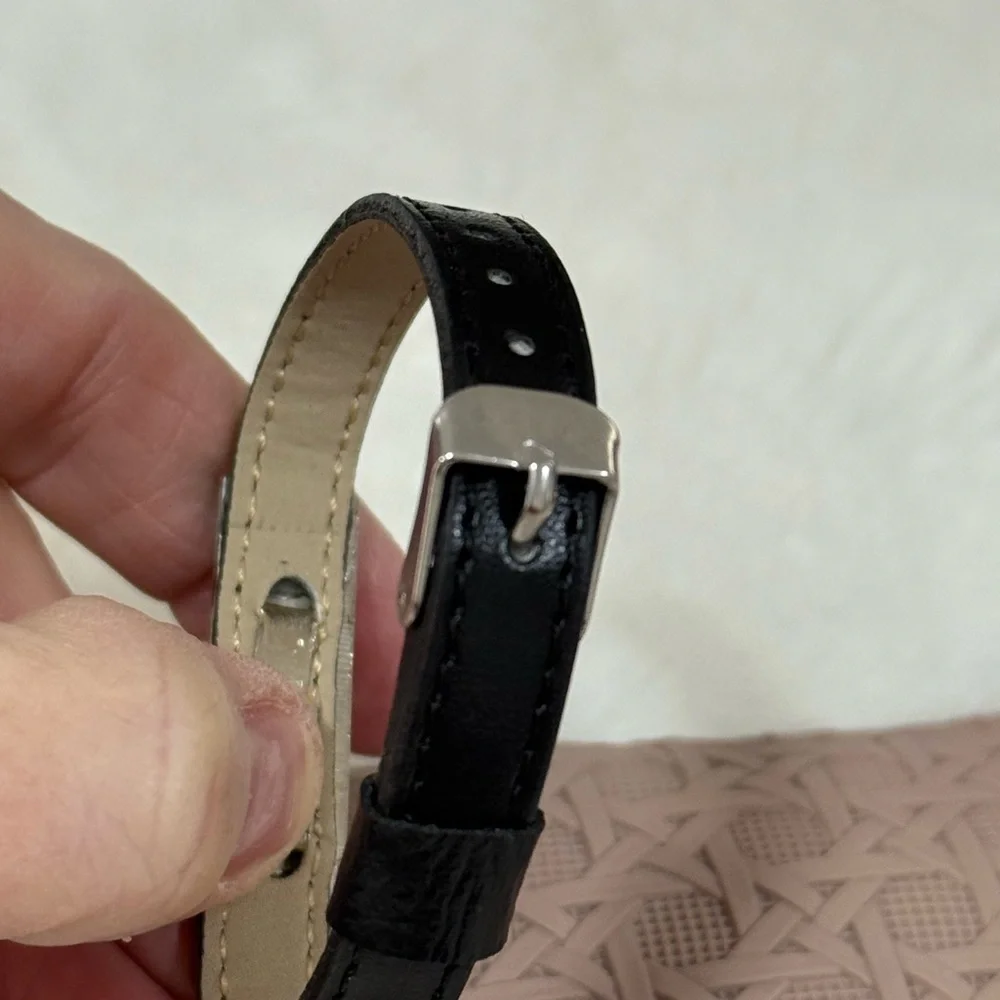 Gucci upcycled Black Leather Bracelet - Picture 3 of 5